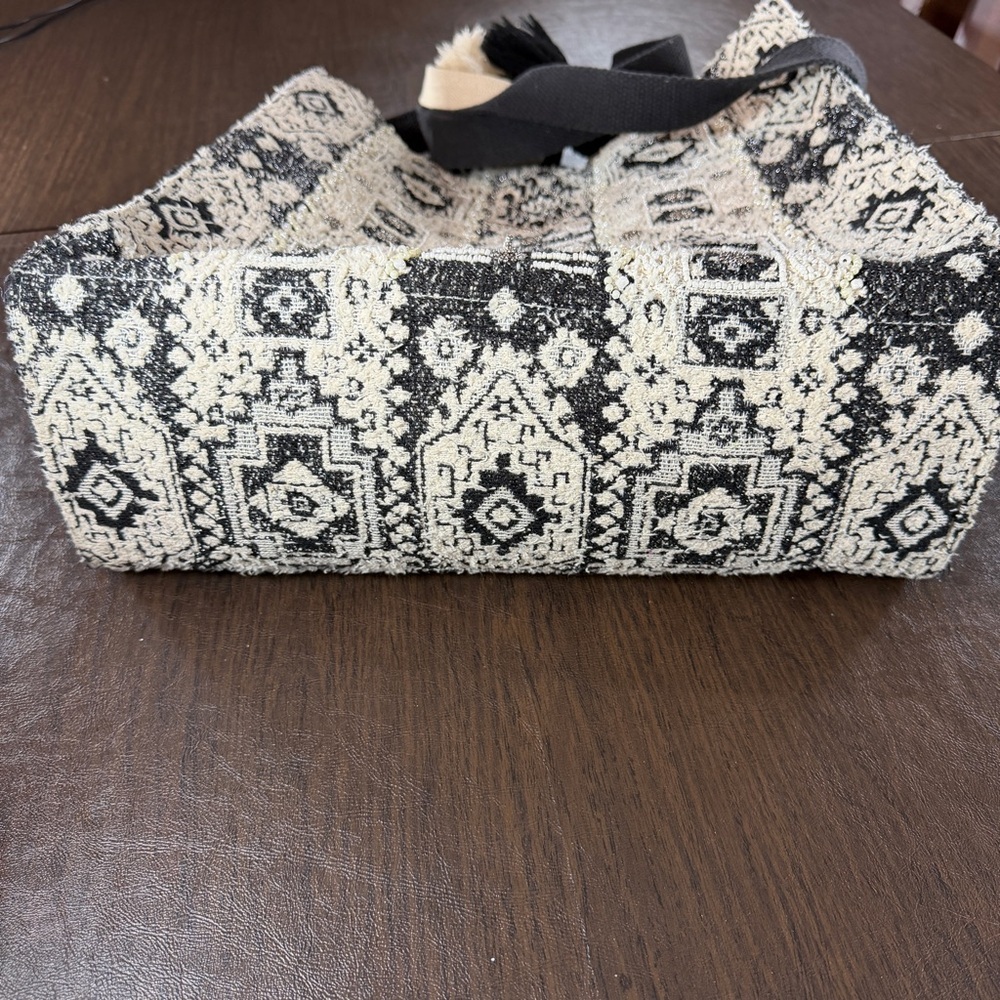 America & Beyond Bohemian Black and Cream Jacquard Beaded Tote Bag with Tassel - Picture 7 of 9